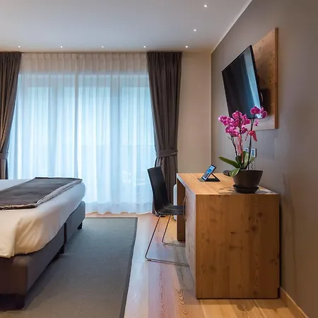 Astoria ホテル 3*