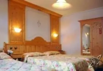 Astoria 3*